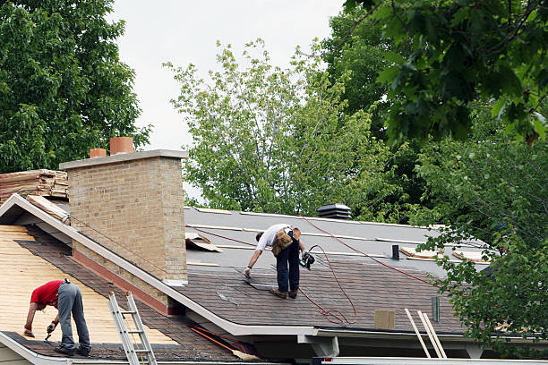 Best Roof Maintenance Services  in Grafton, WI